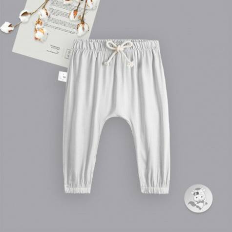 Verantwortung Baby boys and girls f...